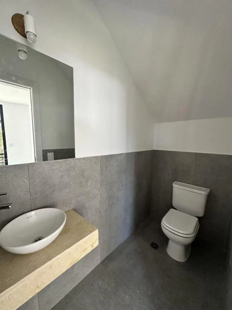 CASA TIPO DUPLEX 4 AMBIENTES EN VENTA EN CANNING 2