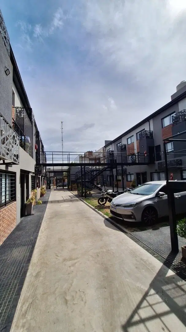 DEPARTAMENTO MONOAMBIENTE EN VENTA EN LANUS APTO CREDITO 4