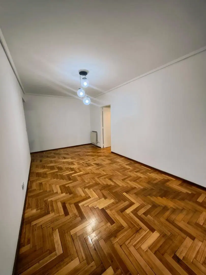 DEPARTAMENTO 2 AMBIENTES CON BAULERA EN LOMAS DE ZAMORA 4