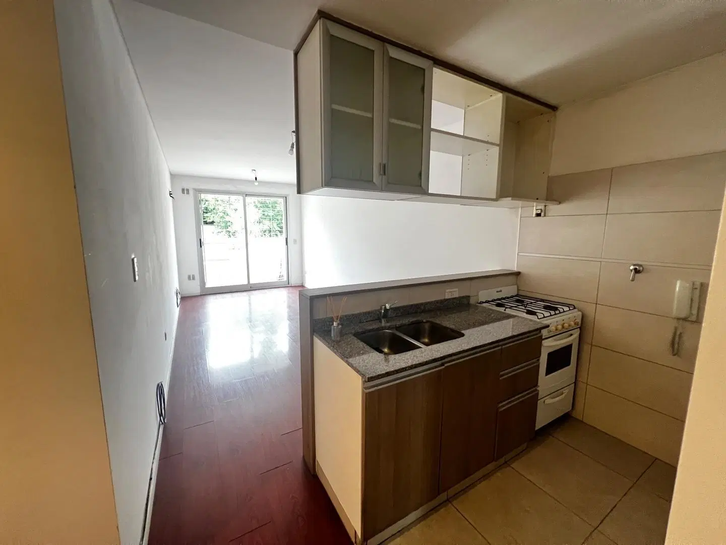 VENTA DEPARTAMENTO COCHERA LOMAS ZAMORA Apto credito 4