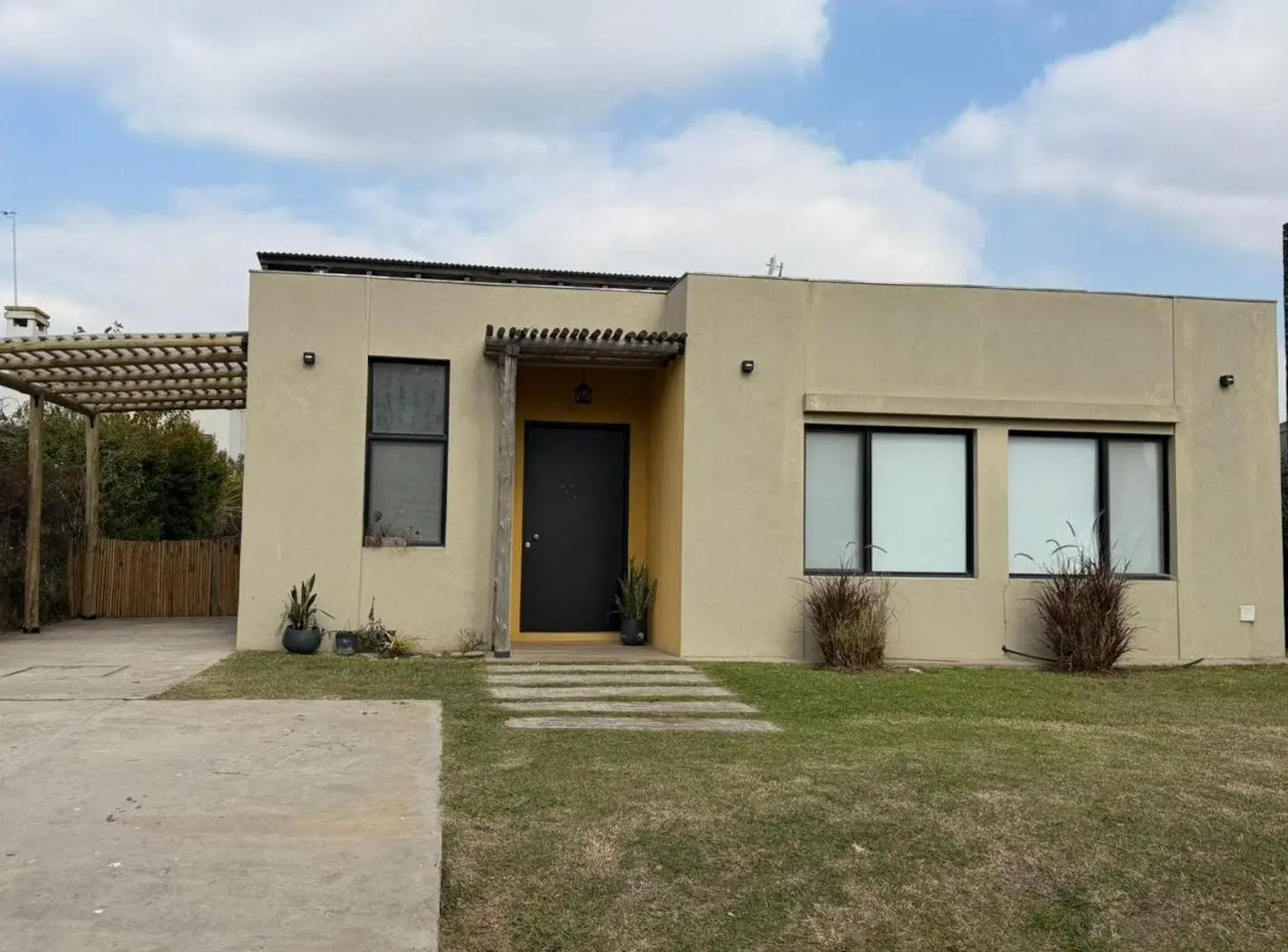 Venta CASA Los Arces 2