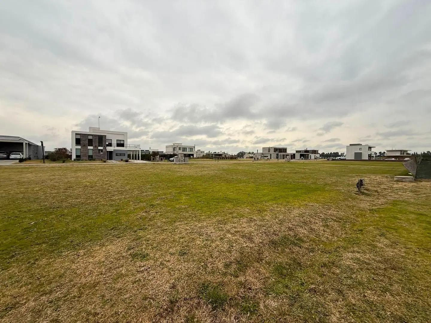 Venta terreno Barrio Lares de Canning financia 5