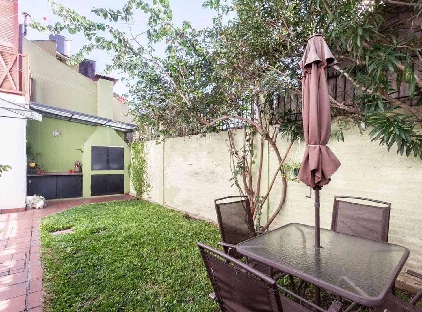 CASA 5 AMBIENTES EN VENTA EN ADROGUE APTO CRÉDITO 4