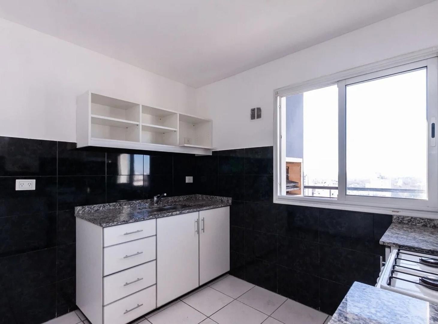 Foto de VENTA DEPARTAMENTO COCHERA BAULERA LOMAS DE ZAMORA, imagen 3