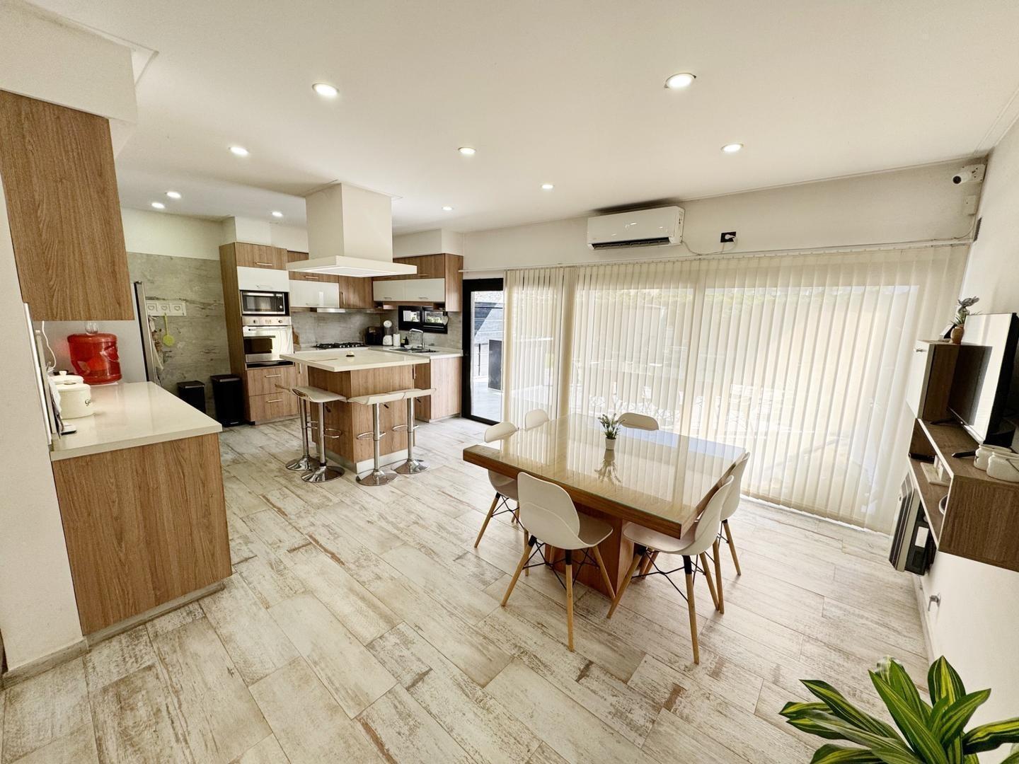 Foto de Venta casa Brisas Adrogue 5 ambientes Apto crédito Permuta, imagen 5