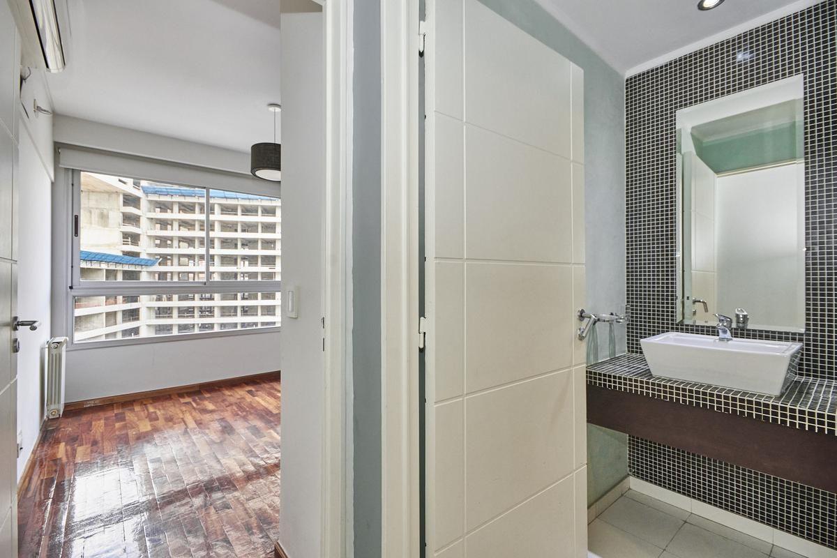 Foto de Hermoso semi piso 2 AMB, imagen 4