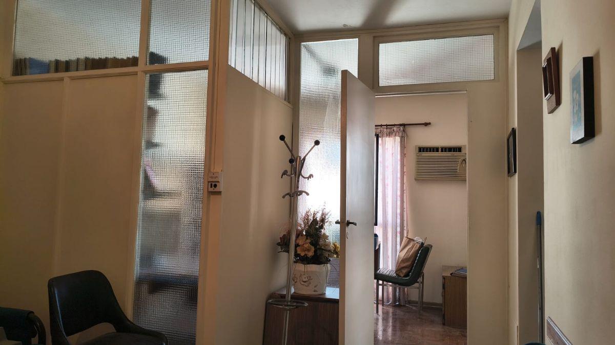Monoamb. oficina de 29 m2 en venta en Balvanera