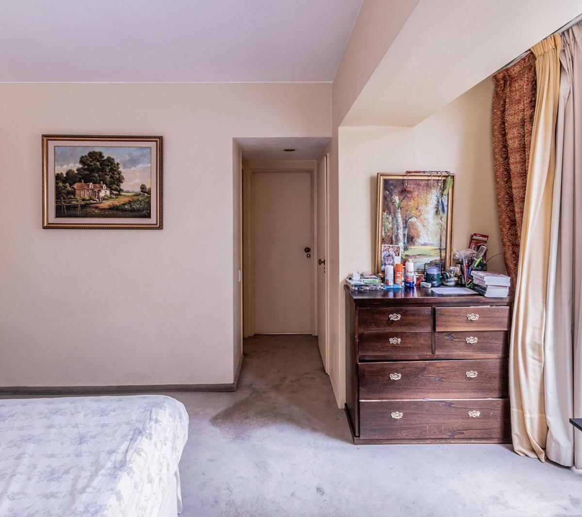 Departamento de 4 Dorm. con Cochera en Venta en Palermo Chico. Bajas Expensas 1