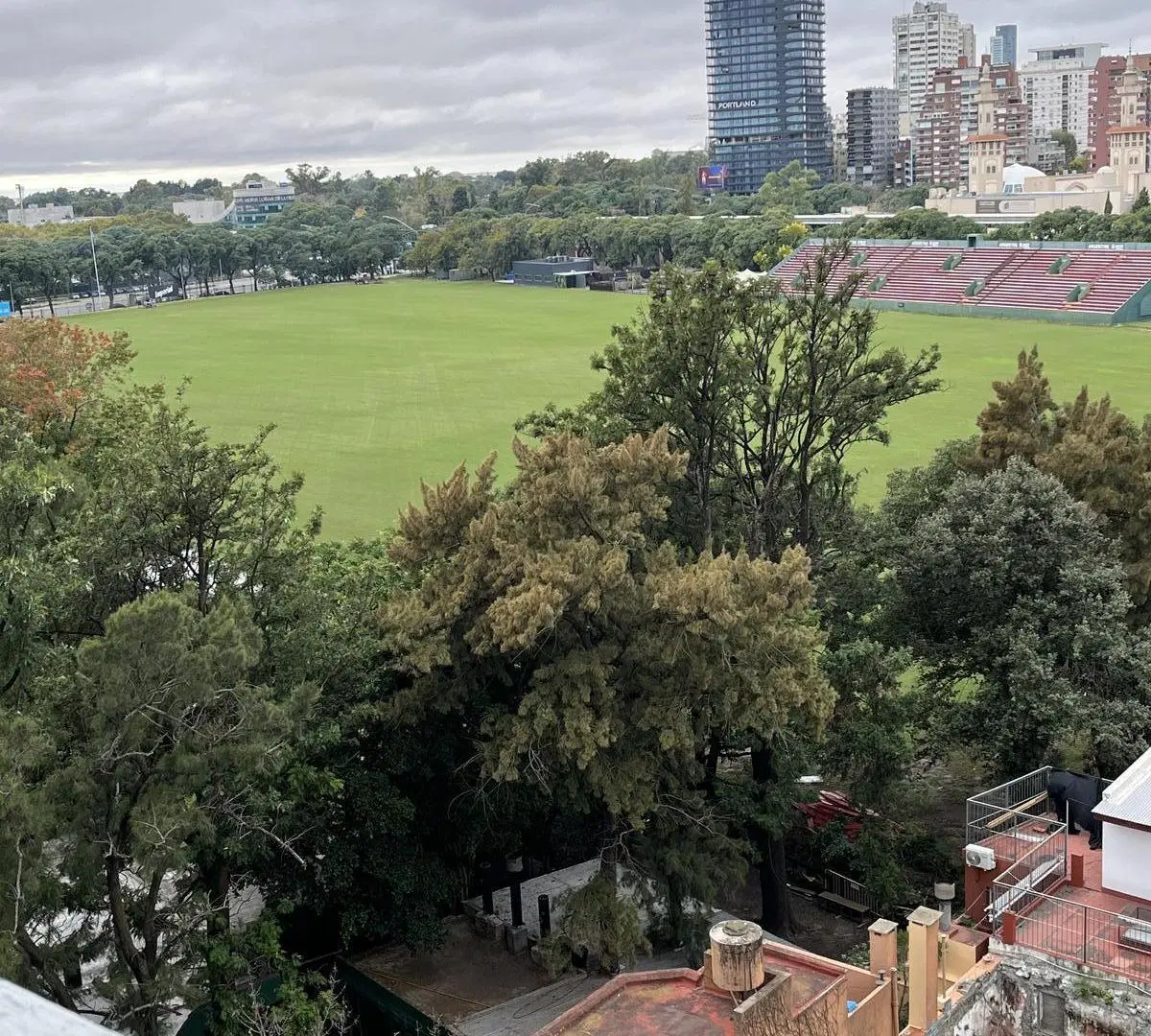 Venta de departamento de 2 ambientes en Las Canitas 1