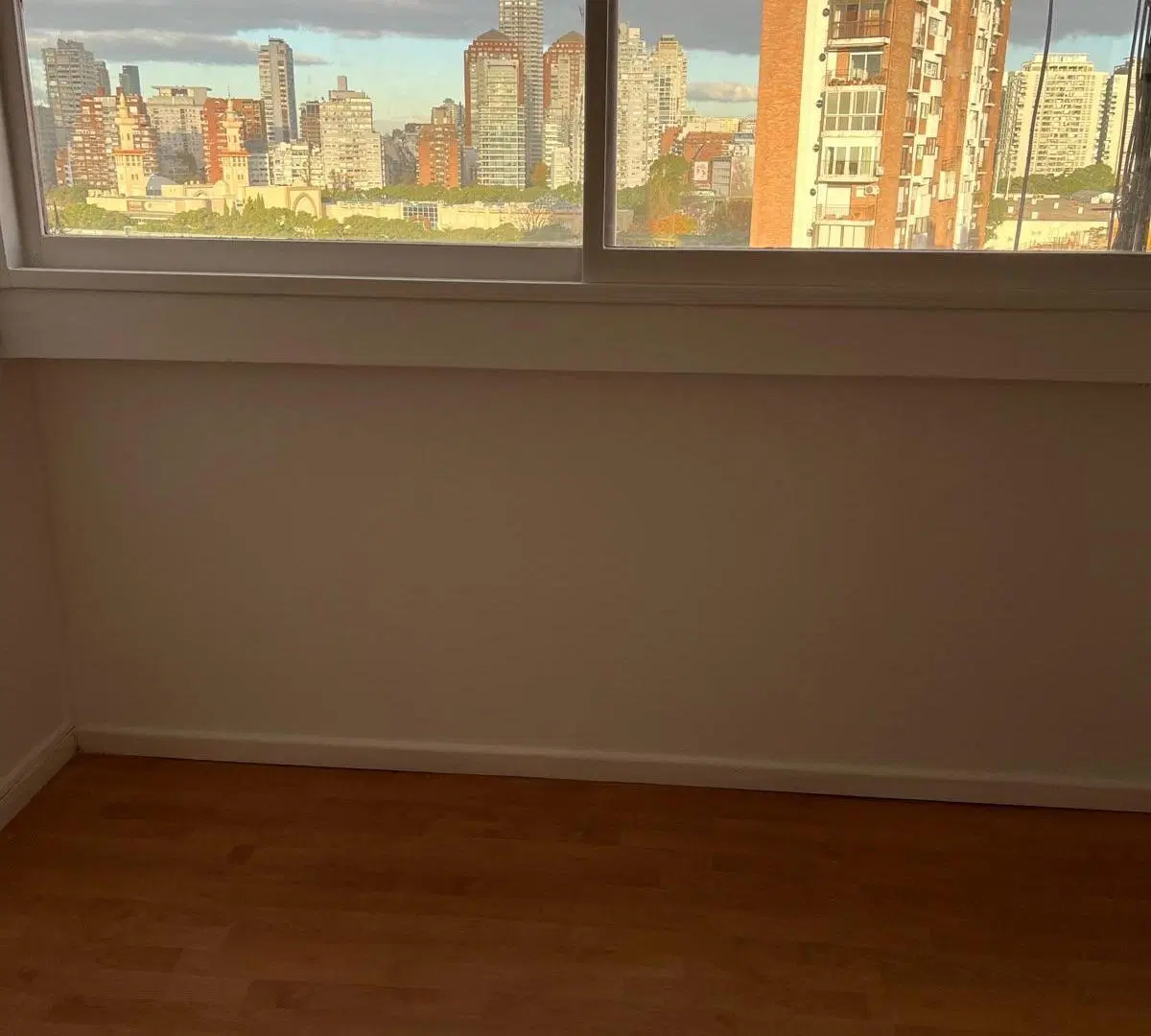Venta de departamento de 2 ambientes en Las Canitas 4