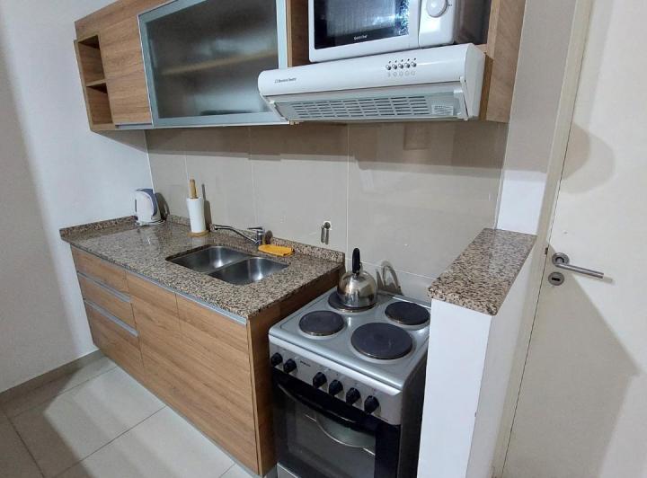 DEPARTAMENTO EN ALQUILER TEMPORARIO PARA UN MAXIMO DE 3 PERSONAS! 4