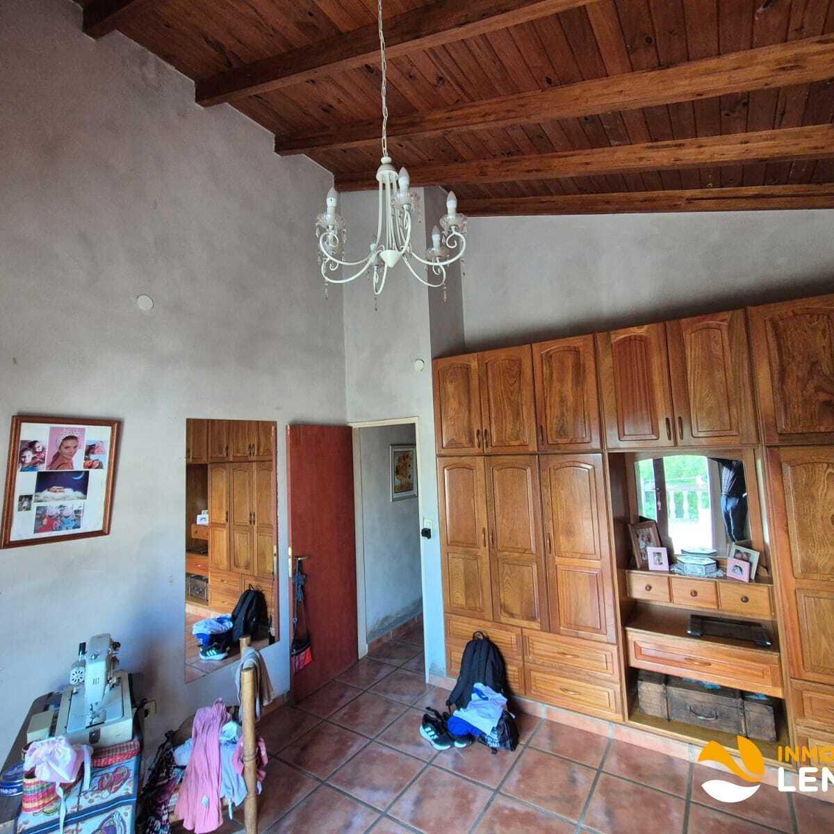 Casa en Venta - 2 Dorm. - Villa Santa Cruz del Lago 4