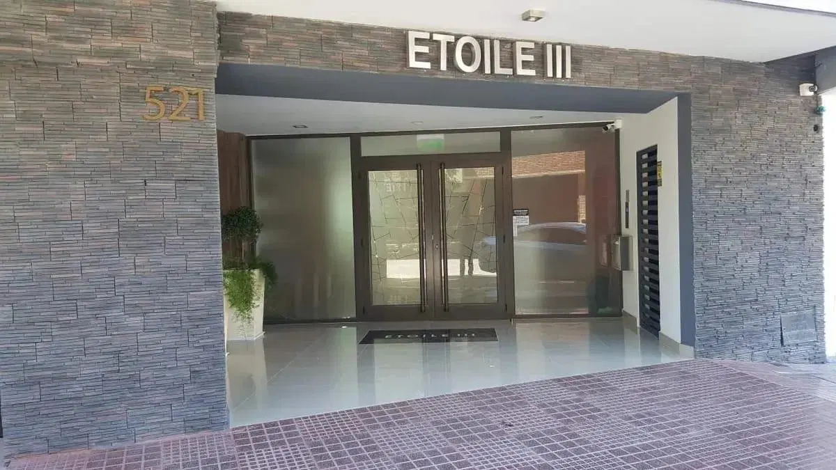 VENTA DE DEPARTAMENTO 2 DORM. EN VILLA CARLOS PAZ -CENTRO- 5