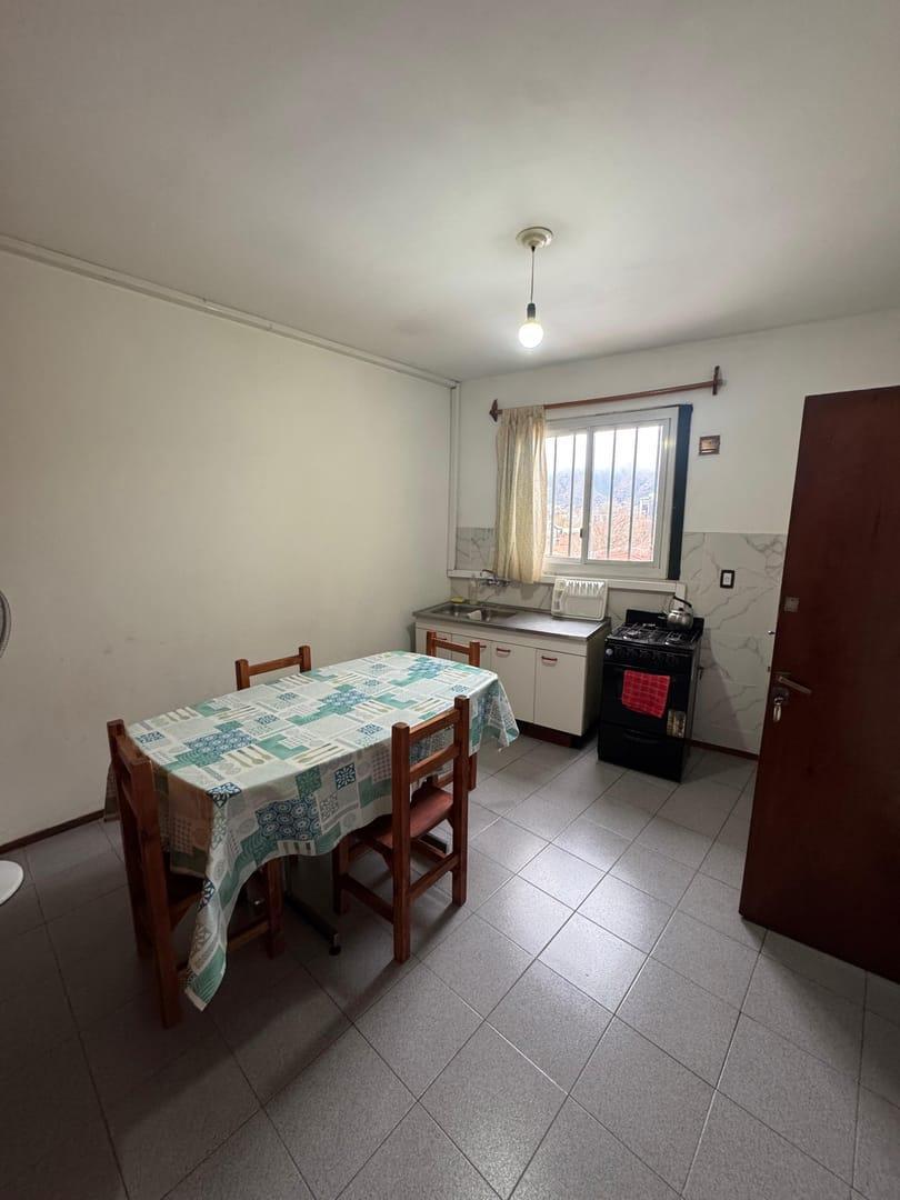 Foto de Venta 3 Locales y 4 Departamentos en el Centro de Villa Carlos Paz -calle Sarmiento-, imagen 5