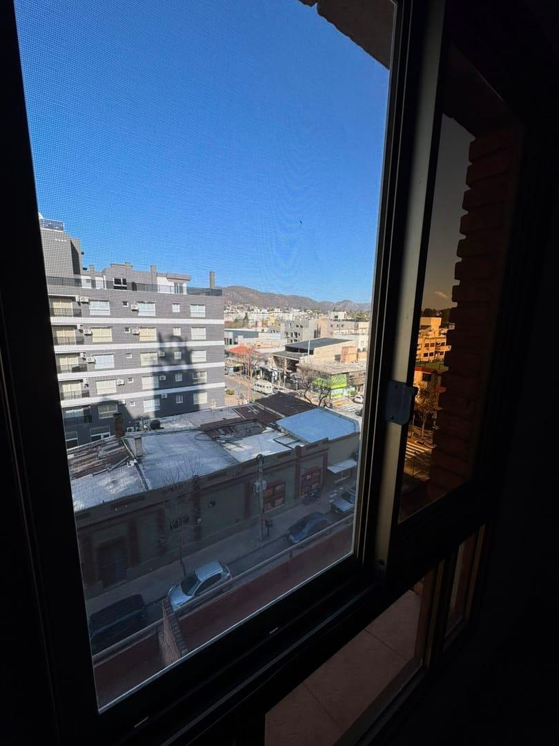 Foto de ALQUILER de DEPARTAMENTO 1 DORMITORIO - CENTRO de VILLA CARLOS PAZ, imagen 4