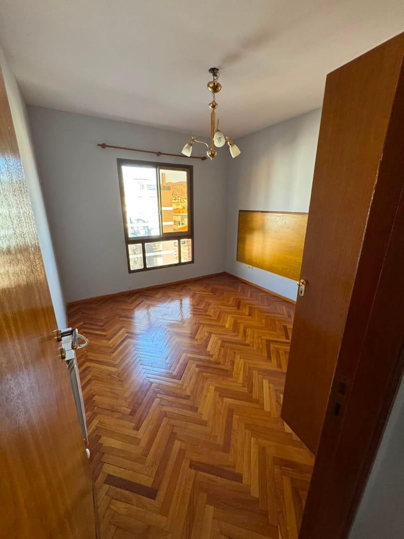 Foto de ALQUILER de DEPARTAMENTO 1 DORMITORIO - CENTRO de VILLA CARLOS PAZ, imagen 2