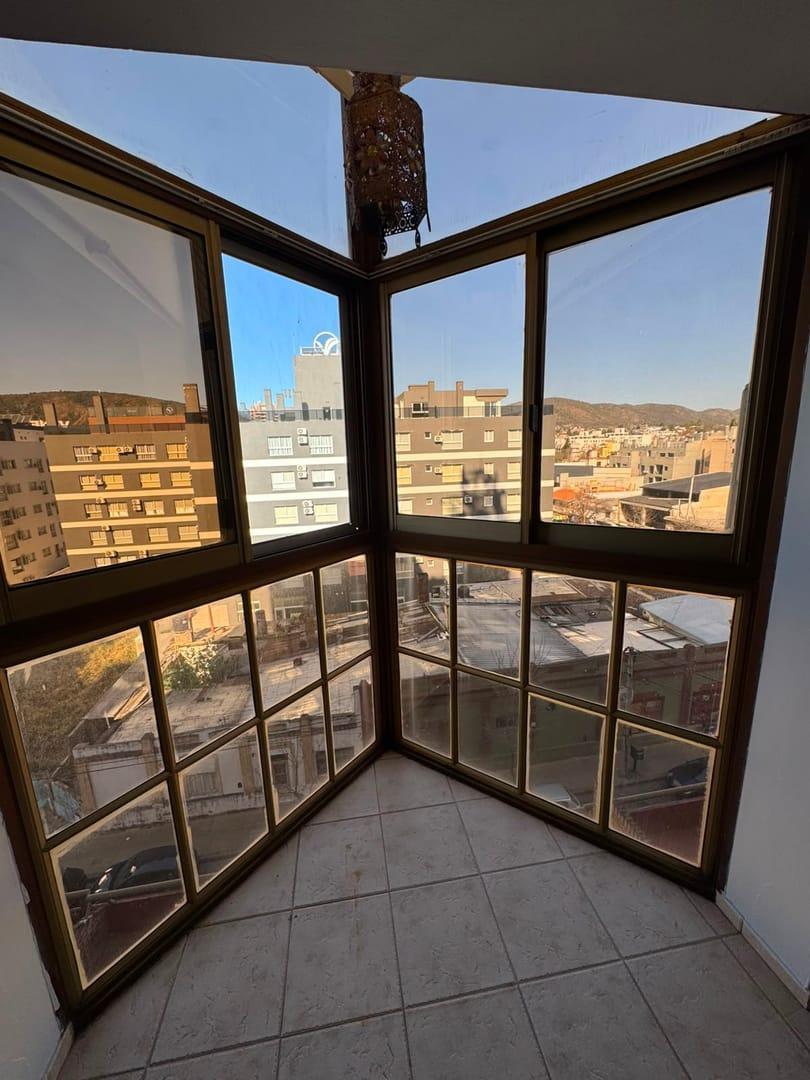 Foto de ALQUILER de DEPARTAMENTO 1 DORMITORIO - CENTRO de VILLA CARLOS PAZ, imagen 1