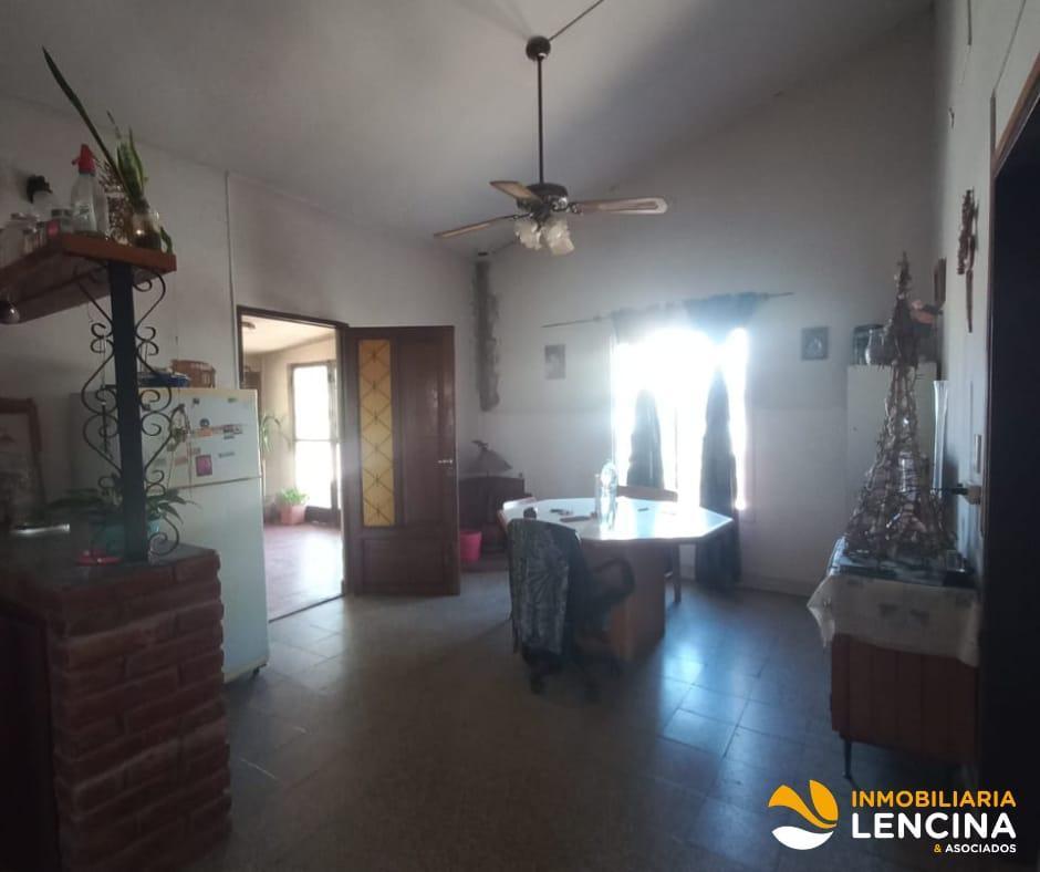 Foto de VENTA DE CASA DE DOS DORMITORIOS EN SAN ANTONIO DE ARREDONDO, imagen 2