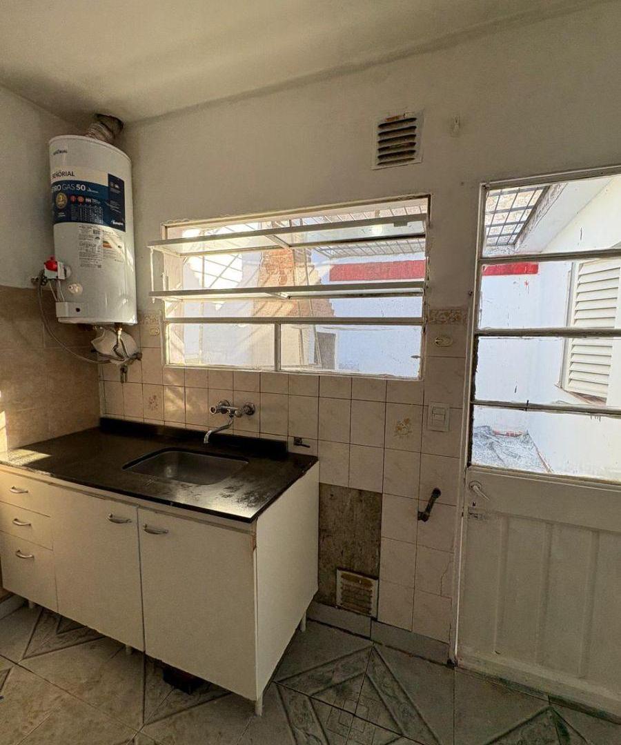 Foto de ALQUILER casa 2 dormitorios, Barrio Los platanos, sin cochera, imagen 1