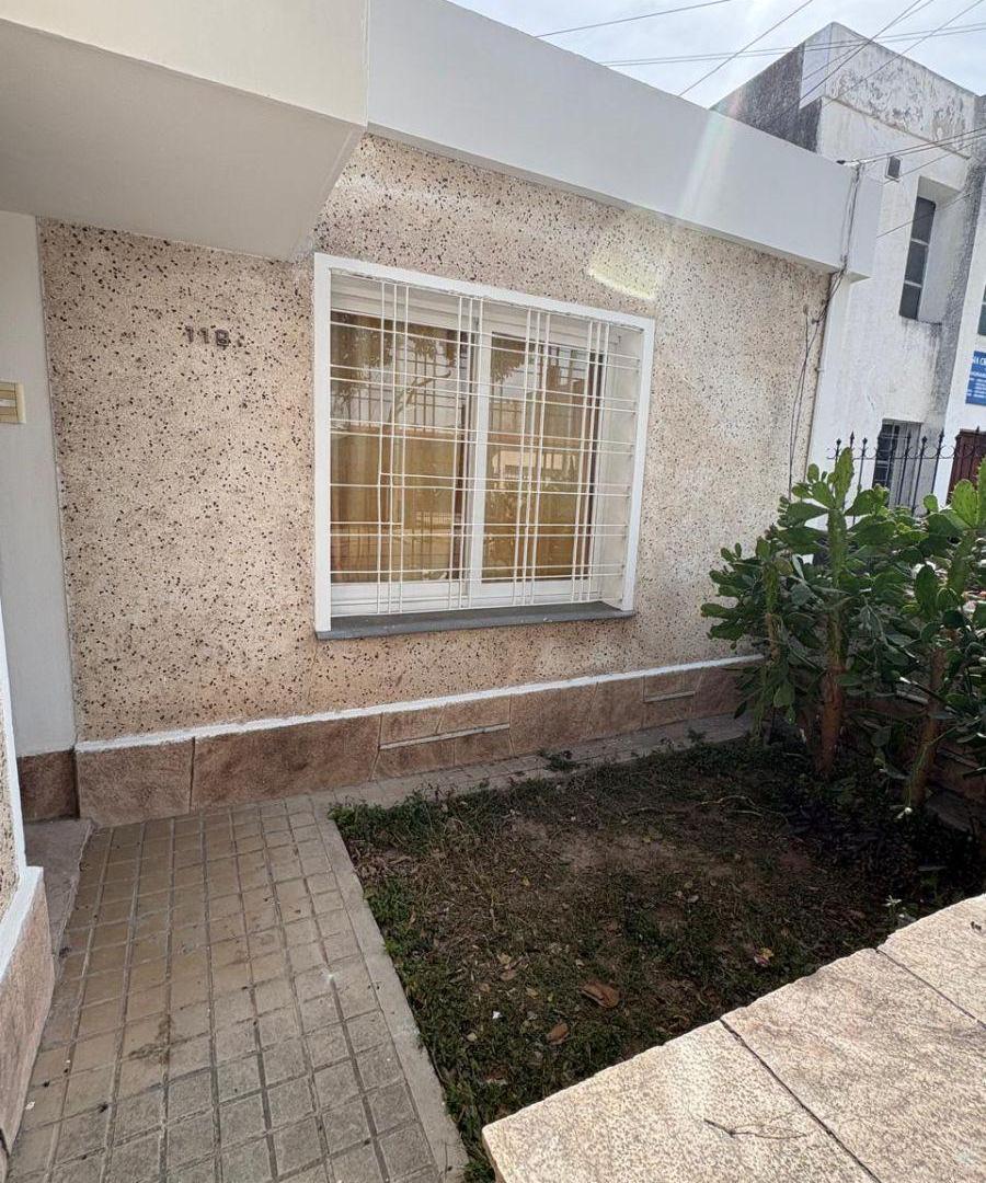 Foto de VENTA DE CASA DE 2 DORMITORIOS, CALLE GAONA 1194 BARRIO LOS PLATANOS, imagen 5
