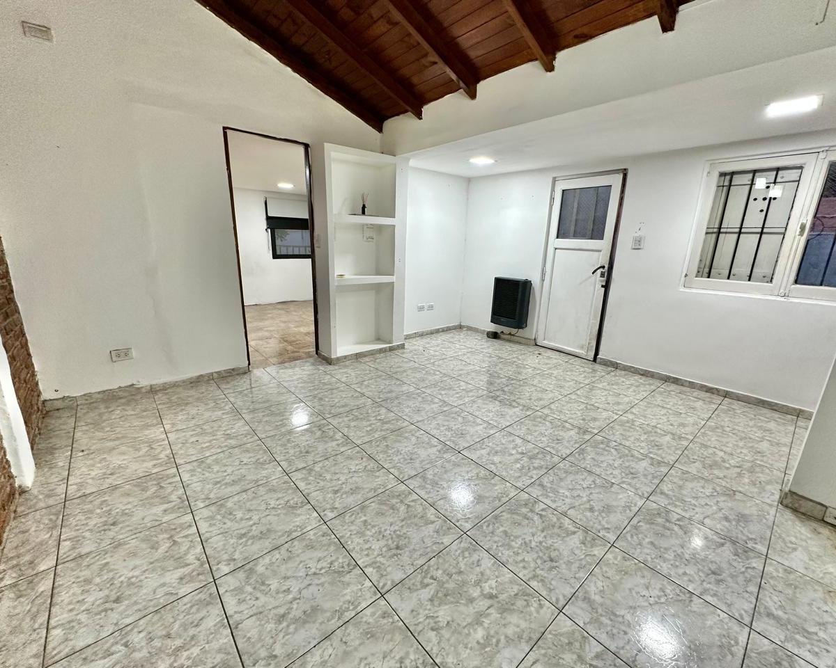 Casa en PH 3 Amb con Quincho y Pileta 4