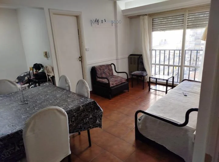 Departamento Dos Ambientes en Plaza Colon