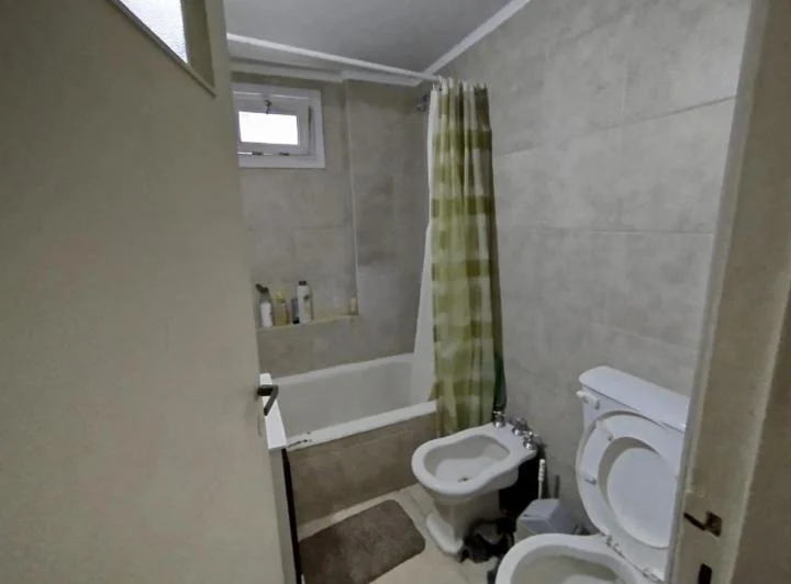 Departamento Dos ambientes Zona Plaza Colon 3