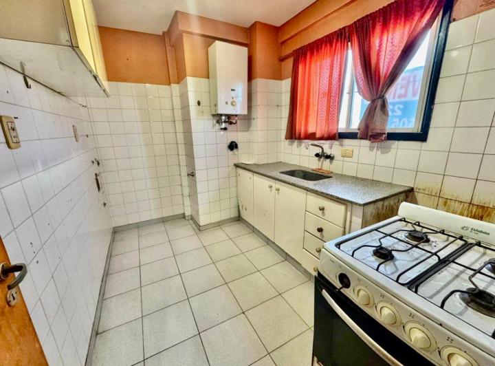 DEPARTAMENTO EN VENTA DE 4 AMBENTES PUAN 8401 2