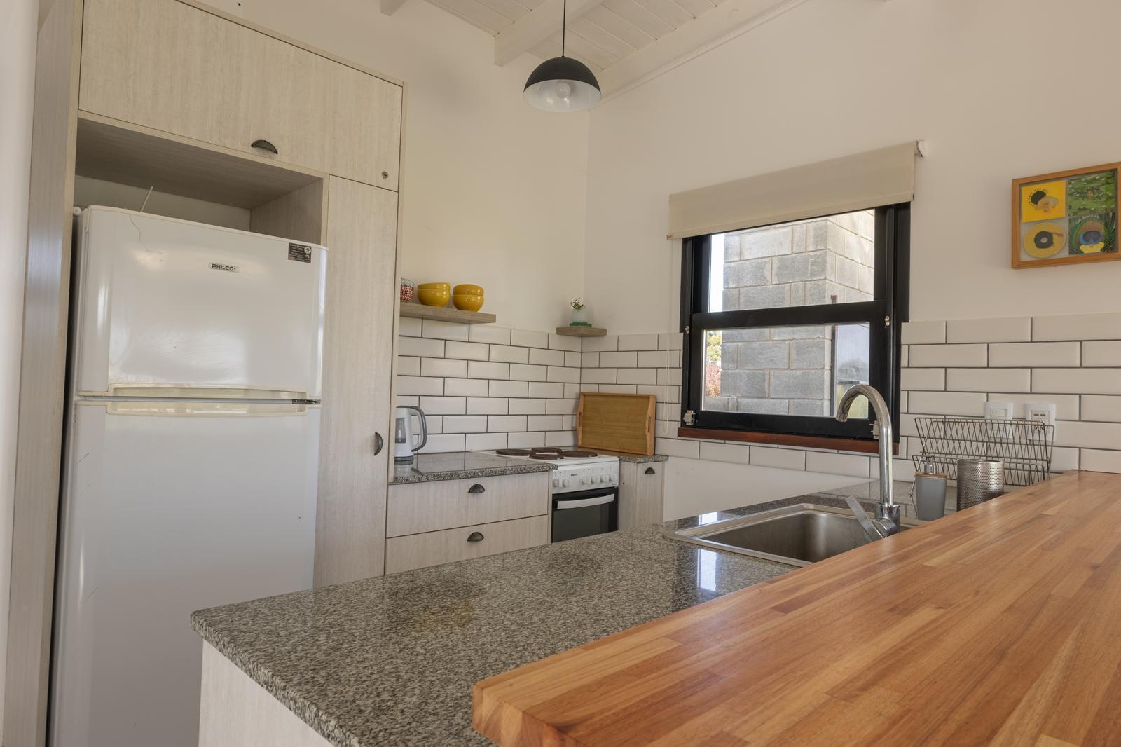 Foto de Moderno complejo de cabañas en Barrio Santa Isabel - Chapadmalal, imagen 3