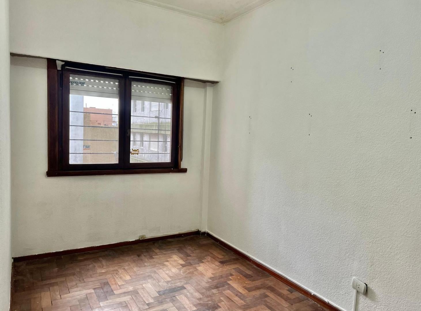 Foto de Alquiler Departamento 4 Amb. con cochera, imagen 3