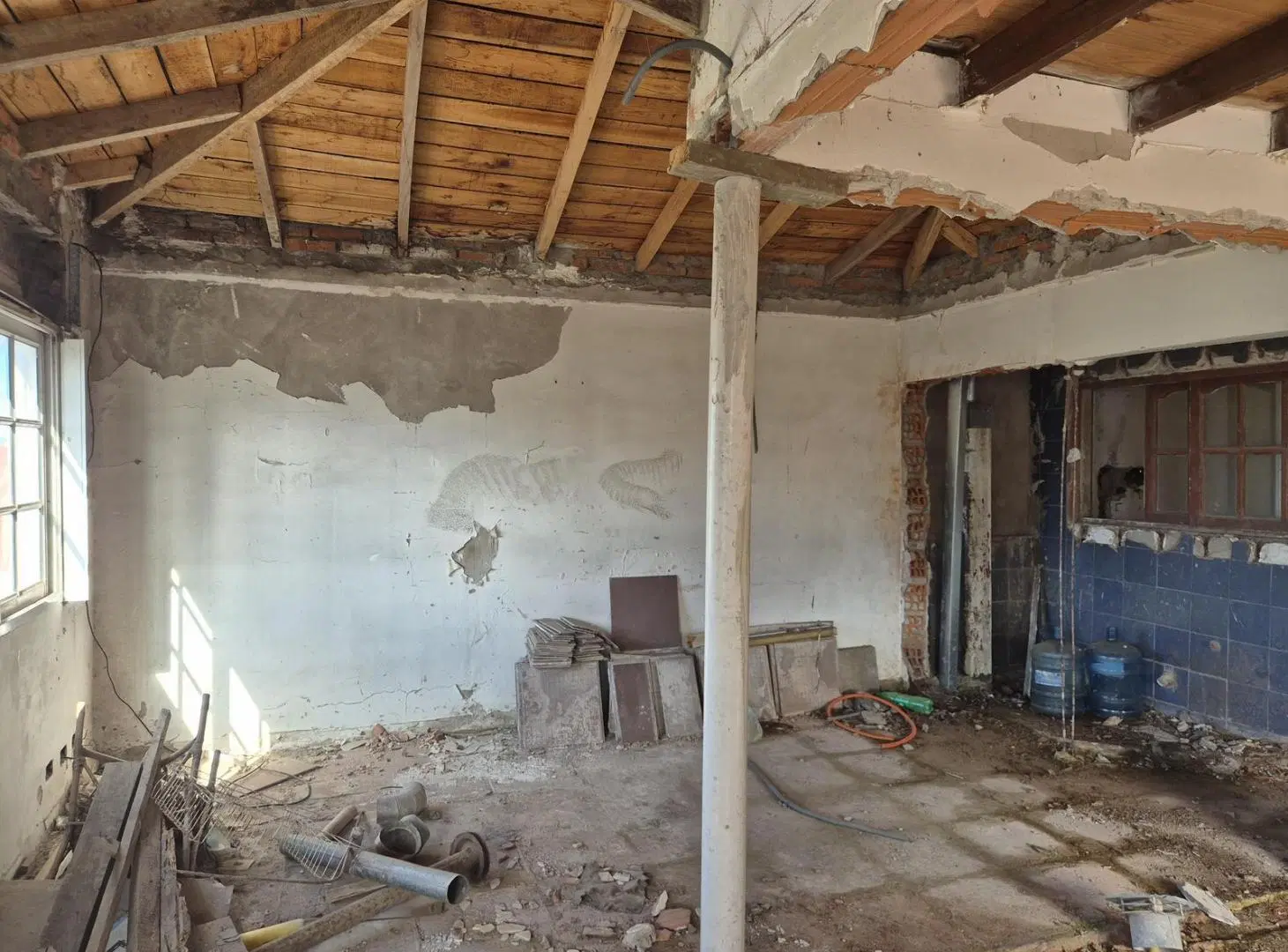 Dos ph en block a reciclar en Punta Mogotes lote 433 m2 2
