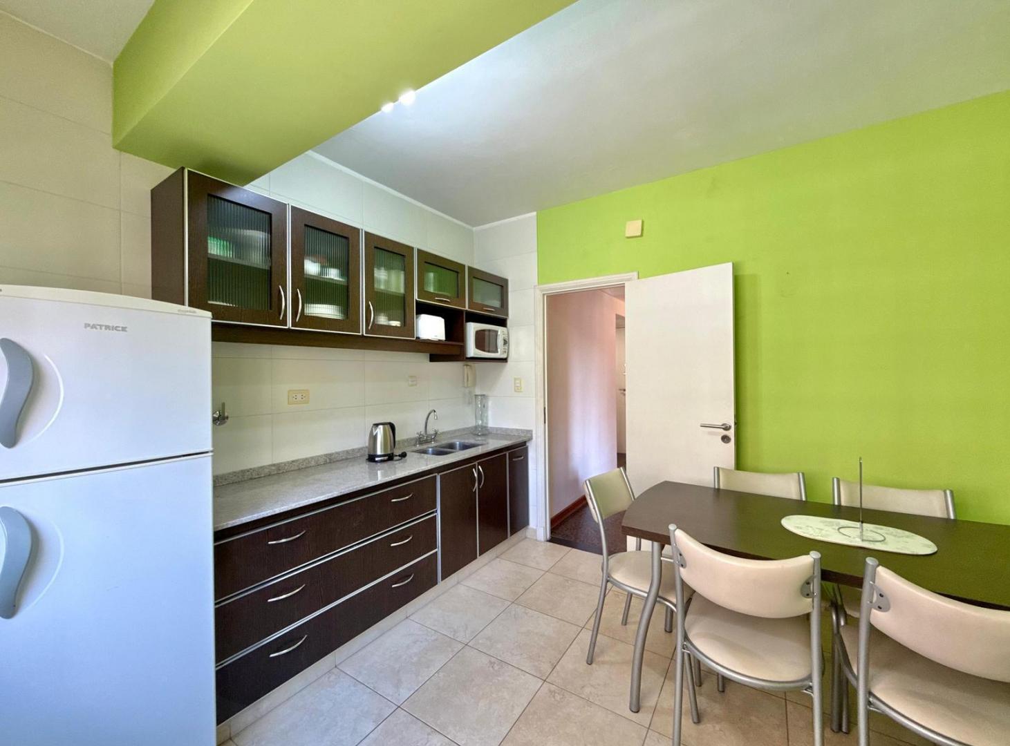 Foto de Venta departamento de 3 ambientes a la calle, imagen 4