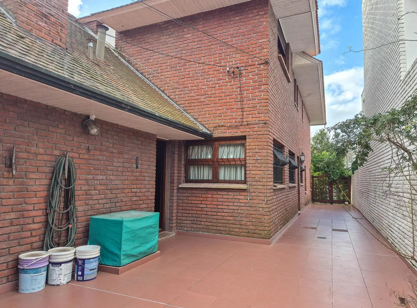 Casa de 5 ambientes en los troncos 3