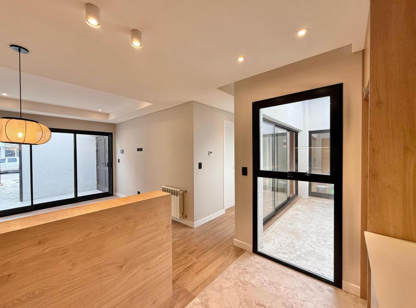 Foto de Venta ph reciclado de 3 ambientes en el corazon de Güemes, imagen 3