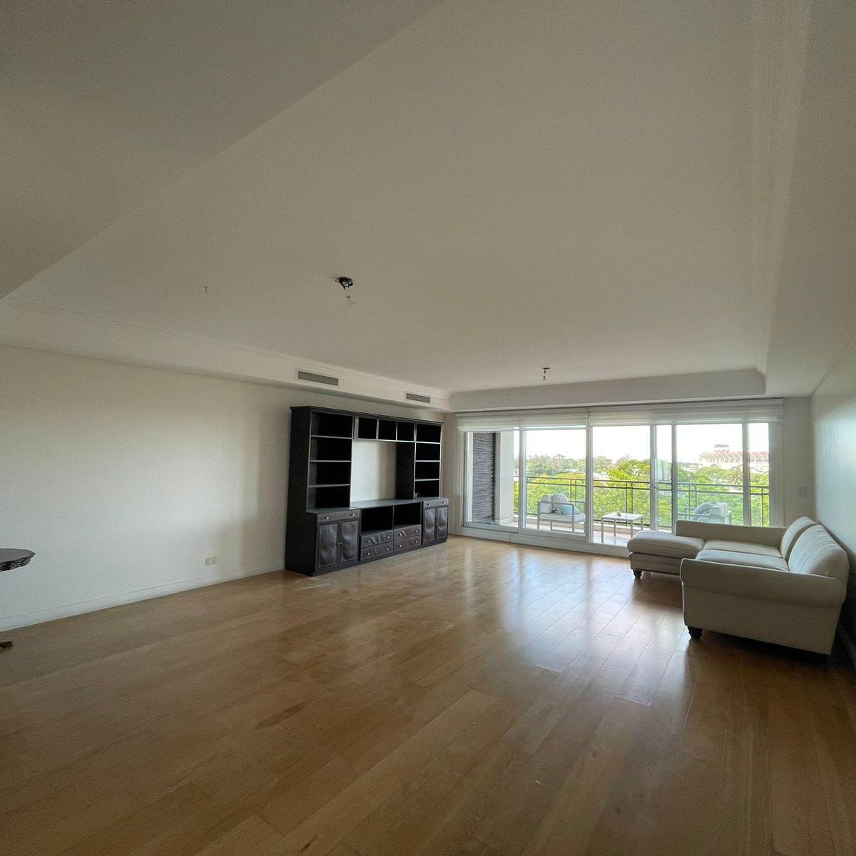 Chateau Libertador. 4 Ambientes 220 m. 1