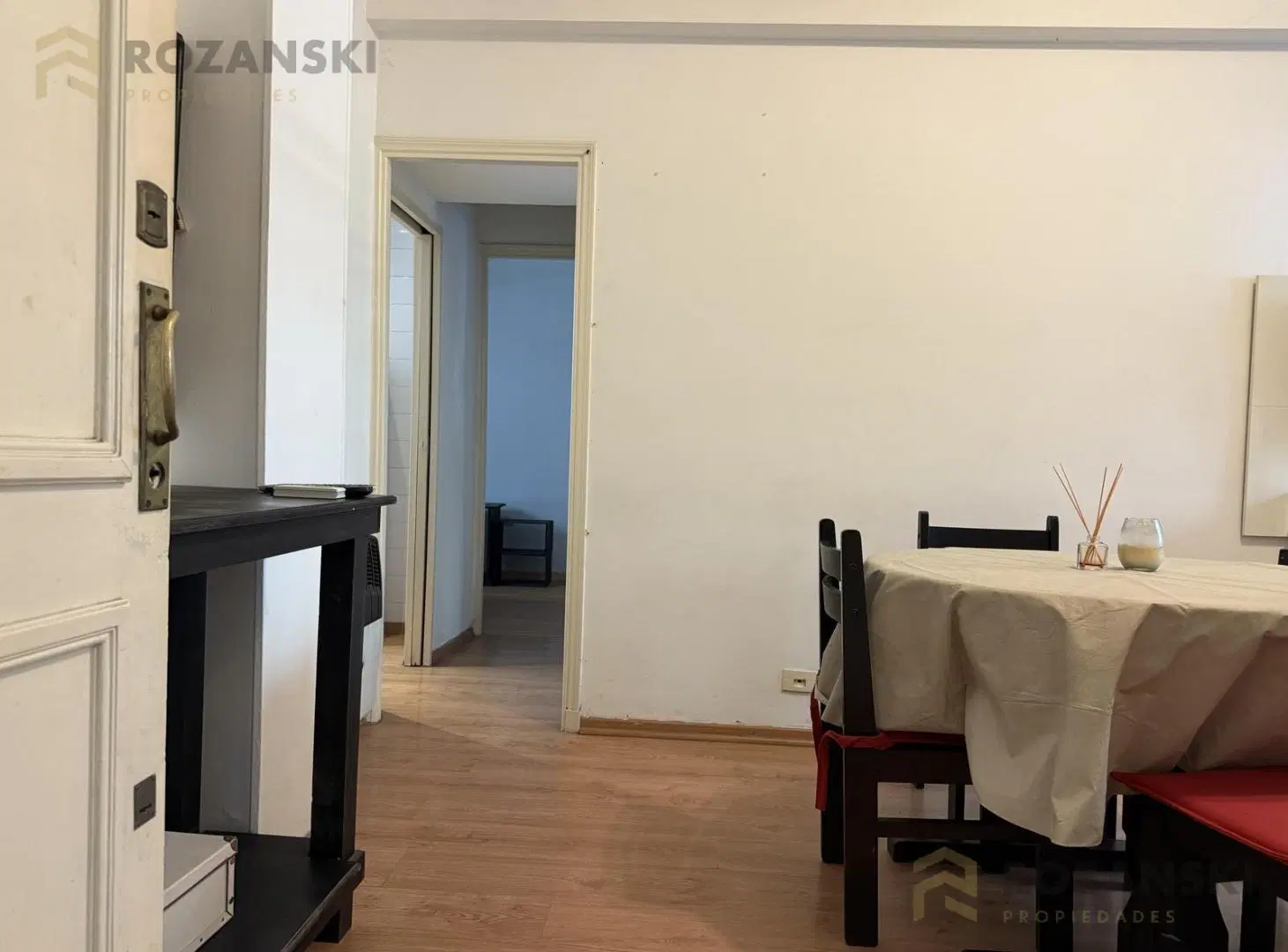 VENTA. 3 AMBIENTES, LAVADERO. PLANTA BAJA. PALERMO 5