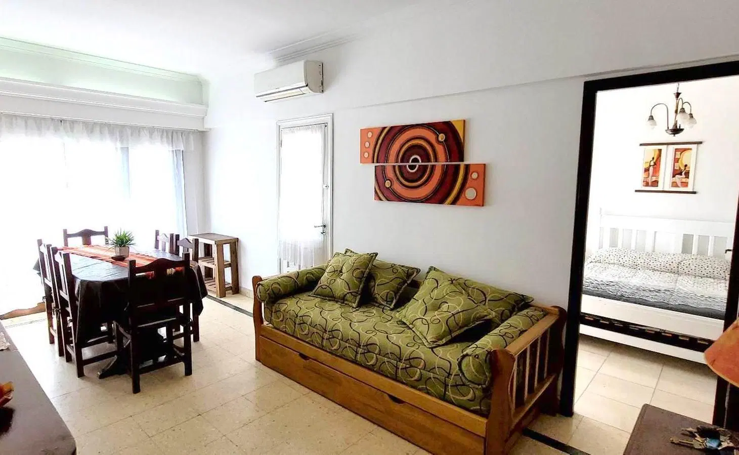 Hermoso y amplio depto 2 amb con balcón terraza. 4