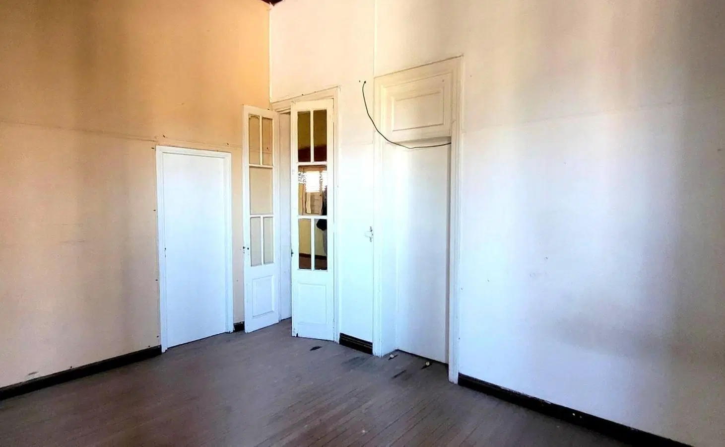 Local comercial + Departamento 3 amb + Ph de 3 amb + Garaje. 5