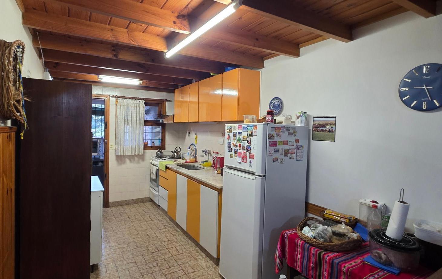 Foto de Chalet en excelente emplazado en lote de buena dimensión, imagen 2