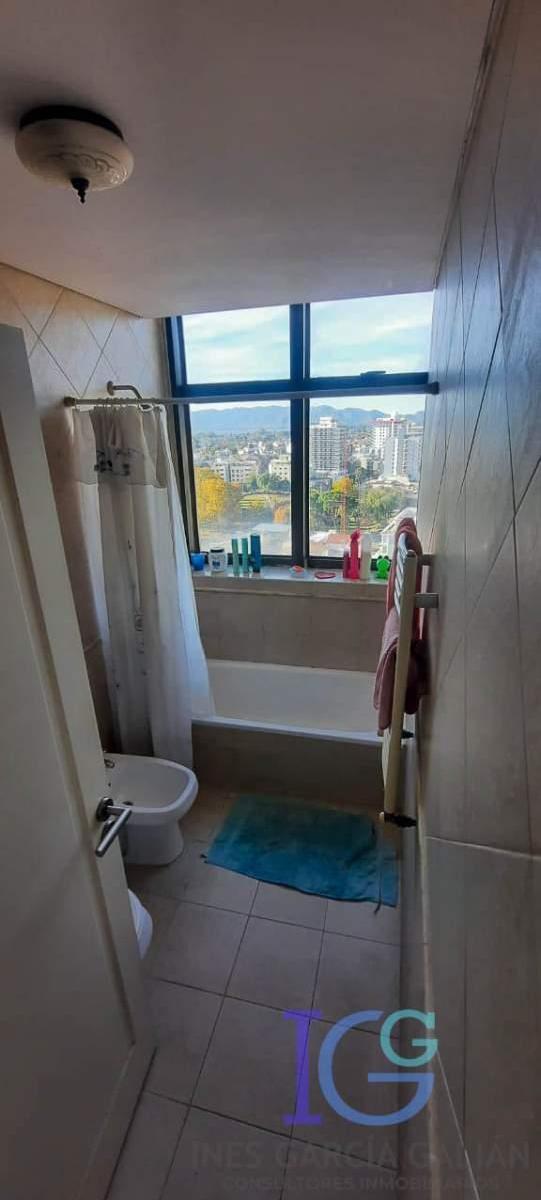 Vendo Excelente Propiedad en Villa Carlos Paz, Torre Melos 3