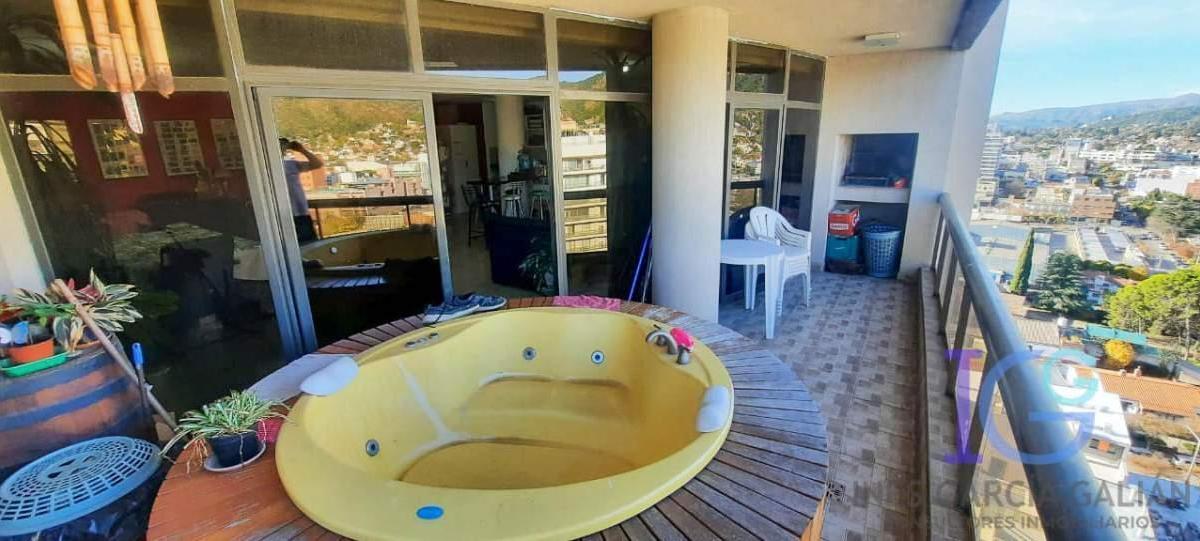 Vendo Excelente Propiedad en Villa Carlos Paz, Torre Melos 2