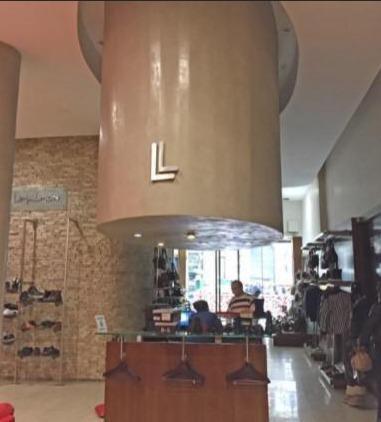 Foto de Hermoso Local Avenida De Mayo 568, imagen 5