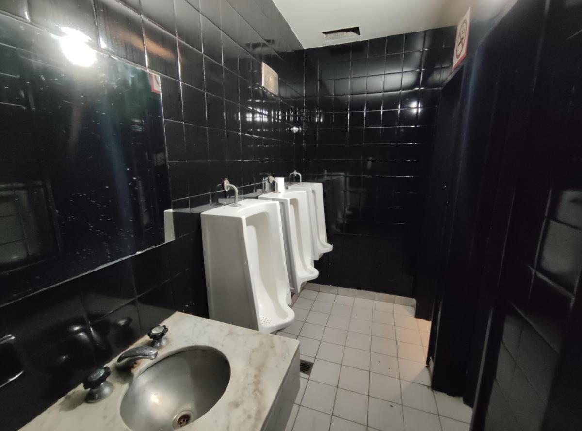 Foto de Excelente Local 320 m2 de Planta!!!, imagen 5