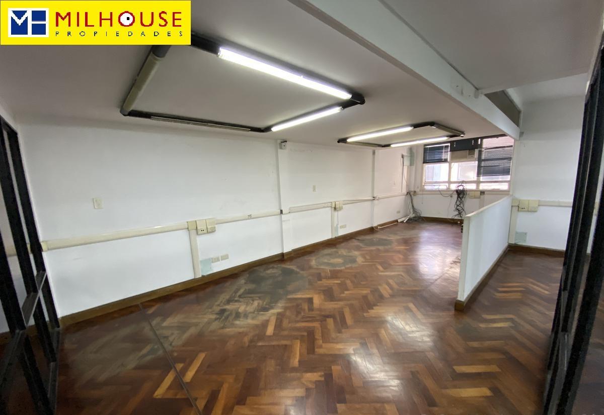 Super Oportunidad Oficina 78 m². Excelente Estado! 4