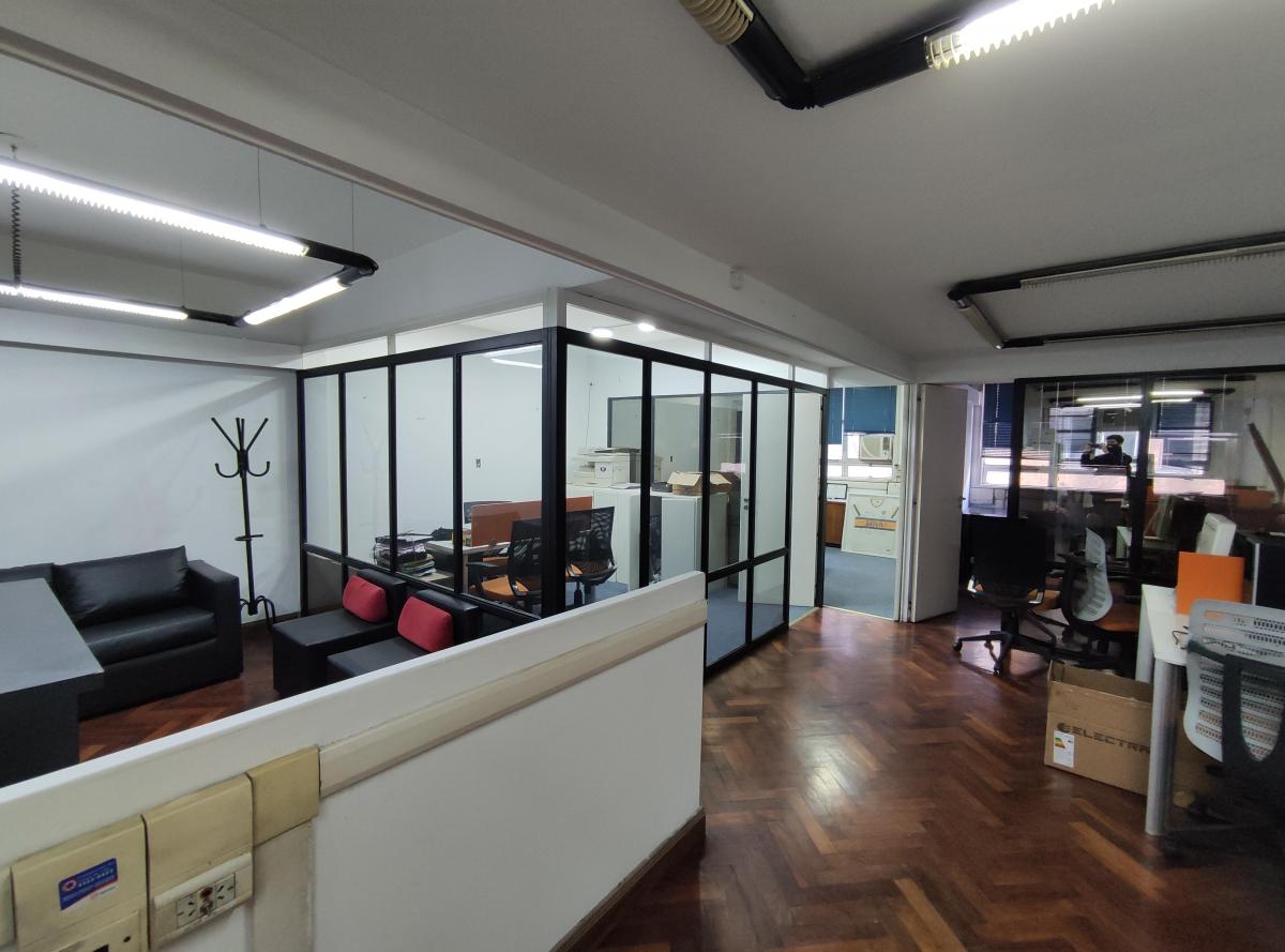 Super Oportunidad Oficina 78 m². Excelente Estado! 3