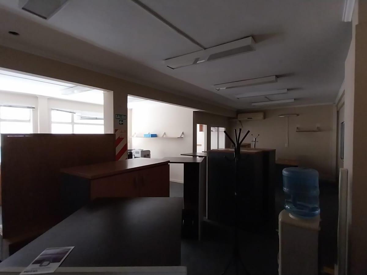 Excelente Oficina 174 m² Cubiertos! 5