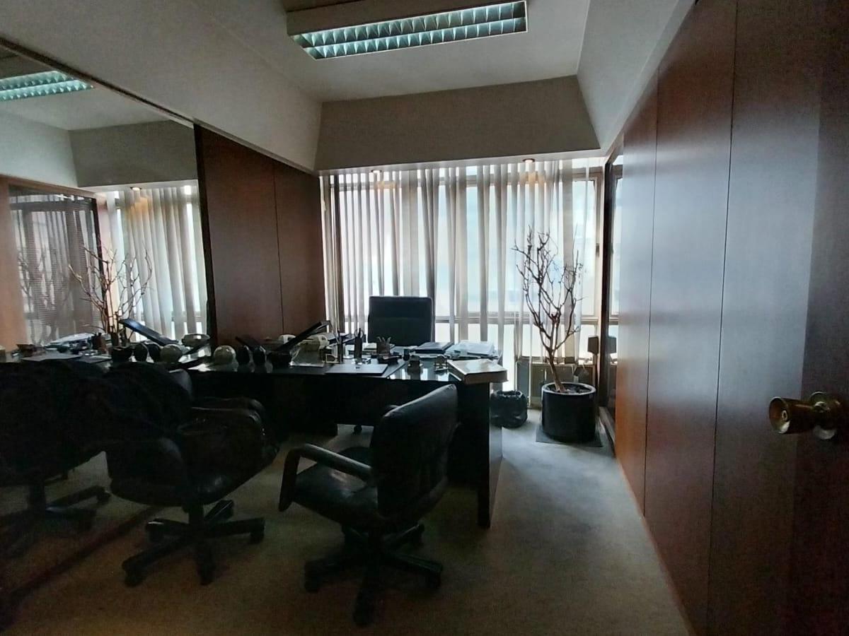 Oportunidad Venta Oficina 5 Unidades, Total 254 m² 3