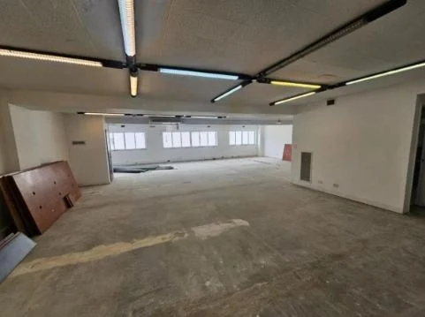 Oficina 280 m2, 2 cocheras, con Vigilancia!!! 3