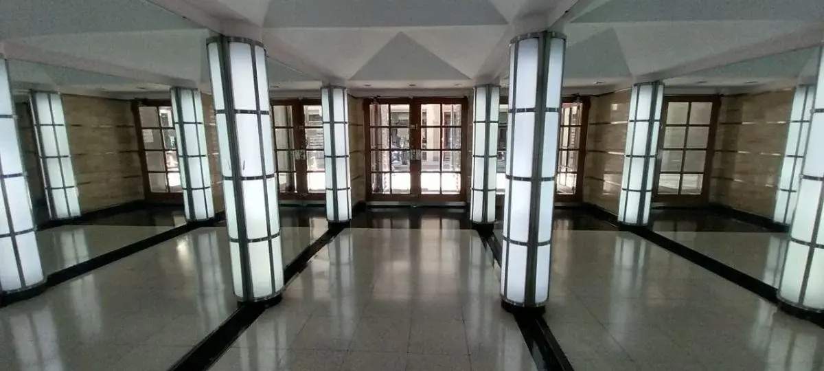 ALQUILER OFICINA 97 m2, LUMINOSA, NO RESIDENCIAL 2