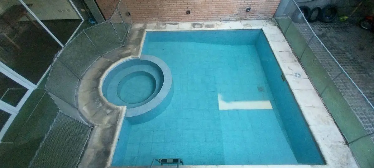 4 Ambientes con Espacio guardacoches fijo, Balcon. APTO CREDITO. Pileta. SUM 2